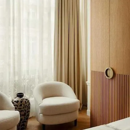 Luxe Confort - - Champs Elysees Paris